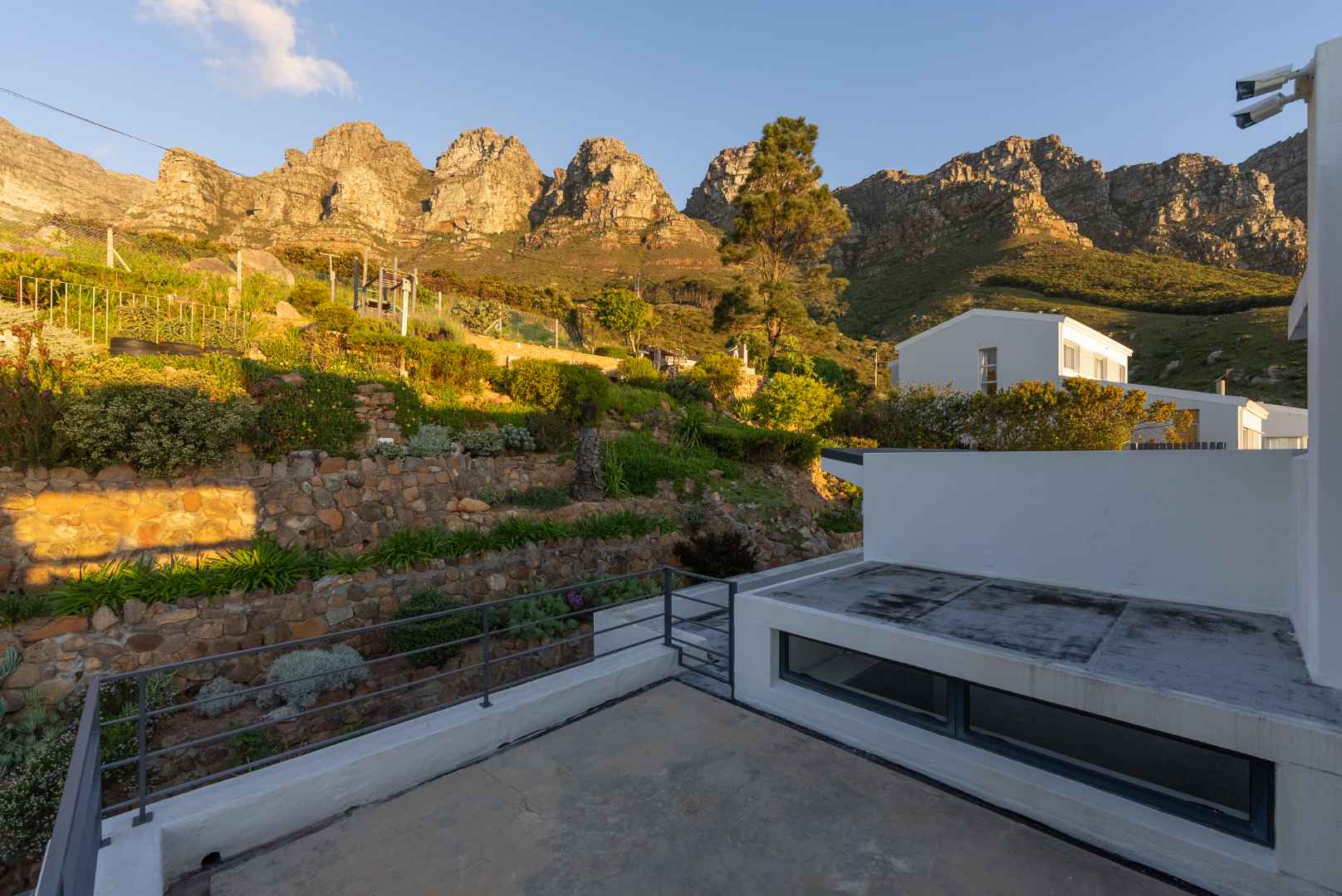 6 Bedroom Property for Sale in Camps Bay Western Cape